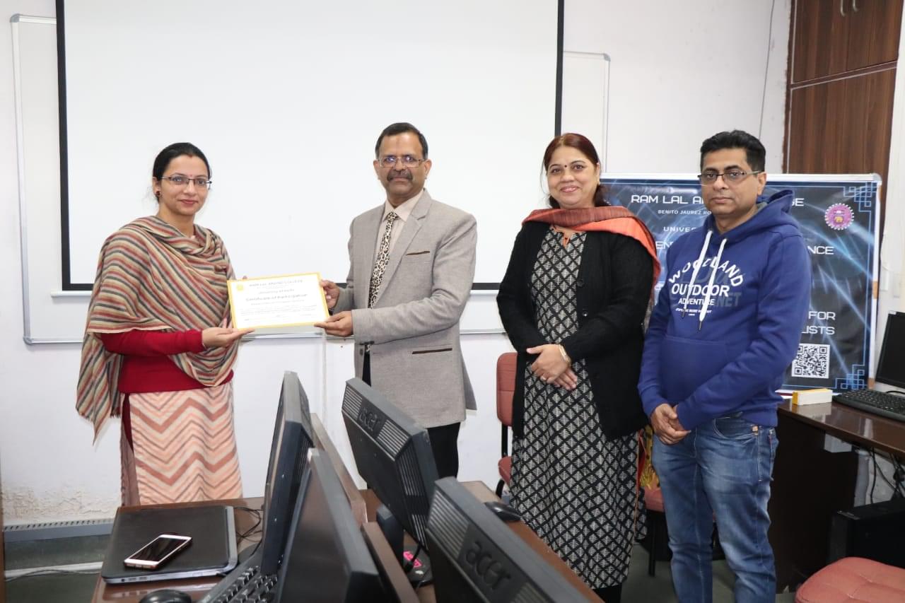 GNIOT Workshop photo 2